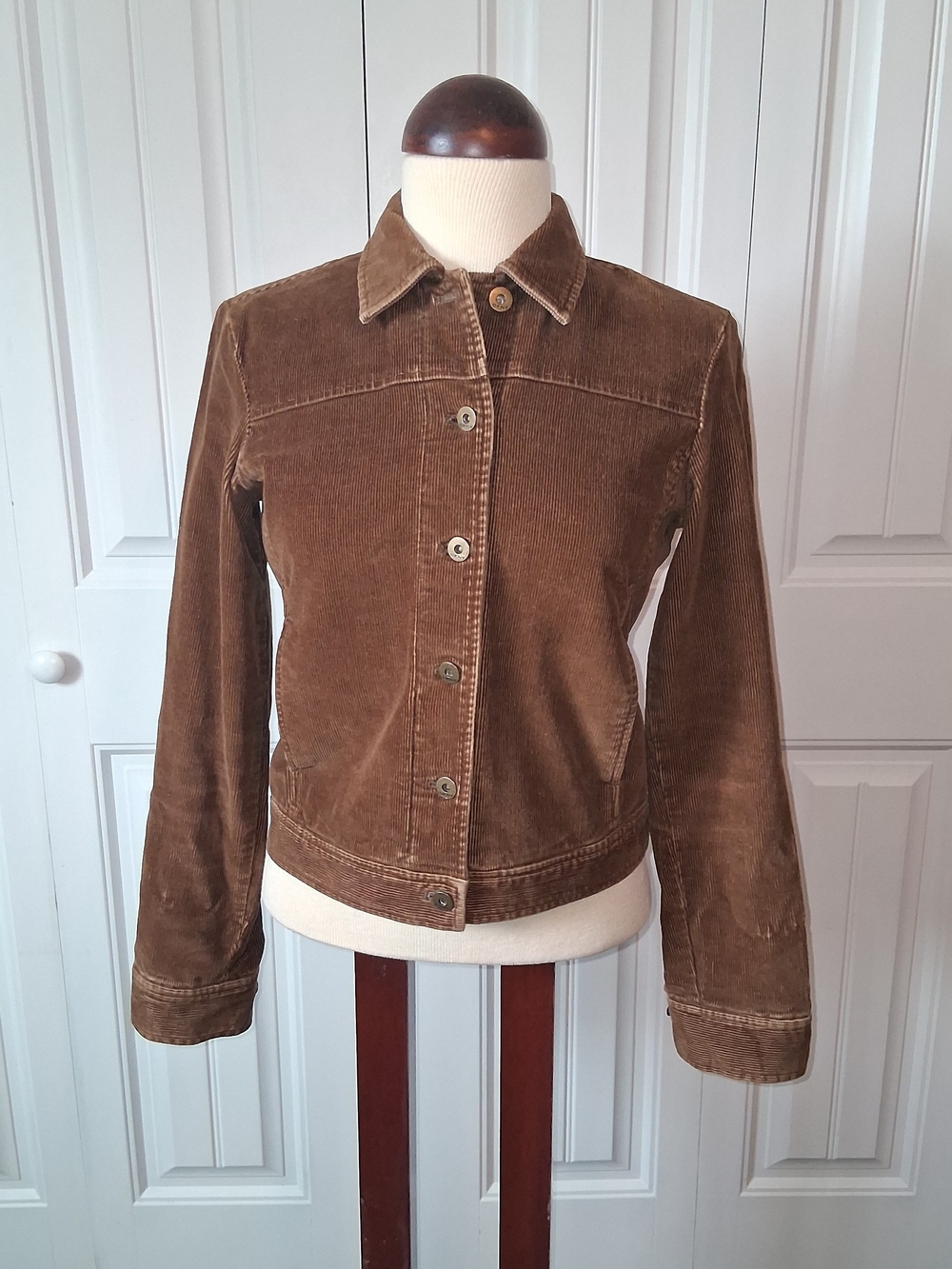 DKNY Like-New Classic Brown Corduroy Jacket - Women Size 4